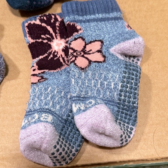 Pack of 4 Bombas floral series - Picture 4 of 7